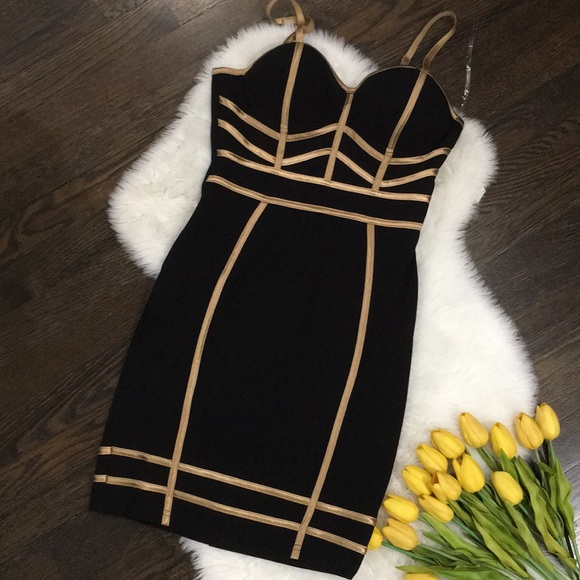 Fashion Nova Dresses & Skirts - Fashion Nova BodyCon Dress